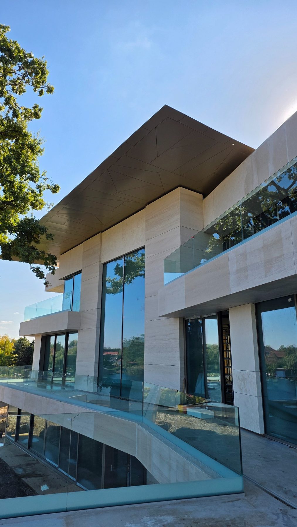 Lucrare DOMOBUILD cu placare de piatră naturală